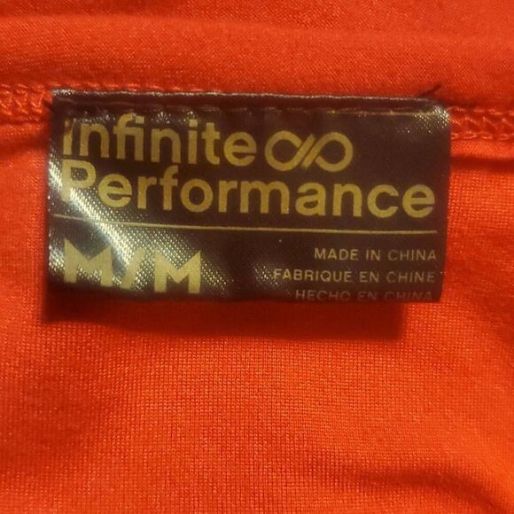 INFINITE PERFORMANCE WOMENS SHIRT - Picture 3 of 4
